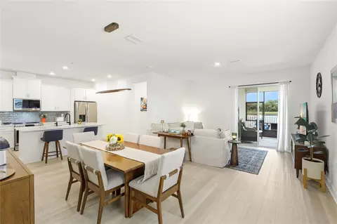 Dining - 10927 Bluestem Cv, Parrish, FL 34219 photo 1 of 3