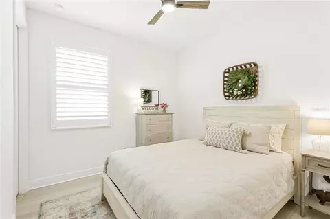 Bedroom - 10927 Bluestem Cv, Parrish, FL 34219 photo 4 of 5