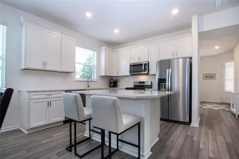 Kitchen - 9578 Coastline Way, Parrish, FL 34219 photo 1 of 8