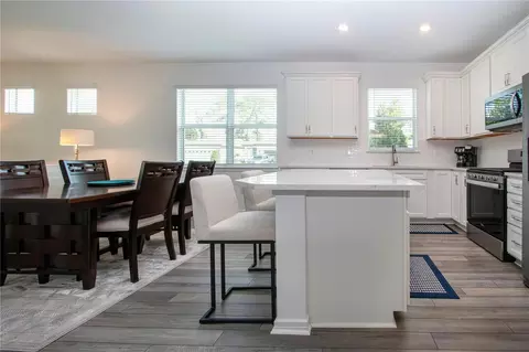 Kitchen - 9578 Coastline Way, Parrish, FL 34219 photo 3 of 8