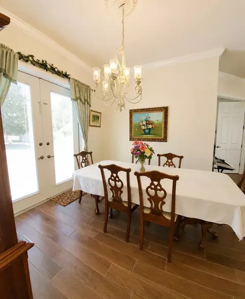 Dining - 7517 Jomel Dr, Weeki Wachee, FL 34607 photo 1 of 2