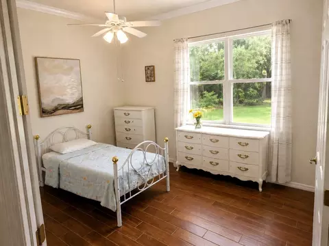 Bedroom - 7517 Jomel Dr, Weeki Wachee, FL 34607 photo 2 of 3