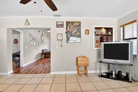 Entry Way - 5103 Erie Rd, Parrish, FL 34219 photo 4 of 5