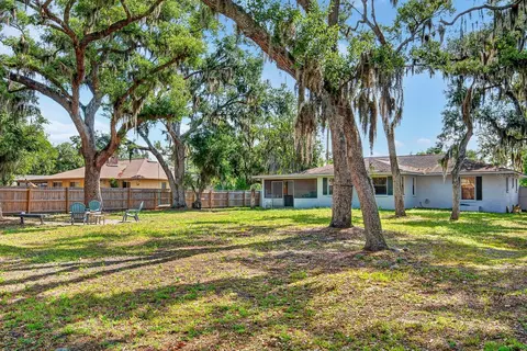 Exterior - 5103 Erie Rd, Parrish, FL 34219 photo 7 of 11