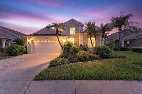 12211 Winding Woods Way, Lakewood Ranch, FL 34202
