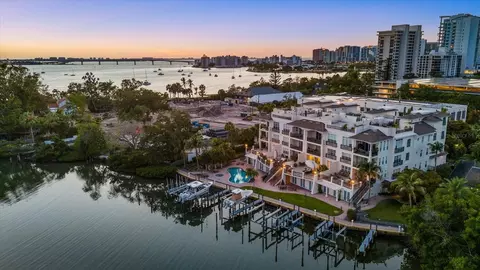 888 S Orange Ave #2C, Sarasota, FL 34236