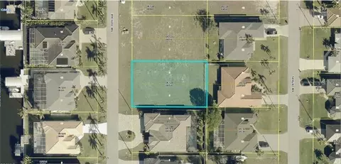 601 SW 39th Ave, Cape Coral, FL 33991