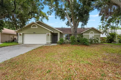 6909 9th Ct E, Sarasota, FL 34243