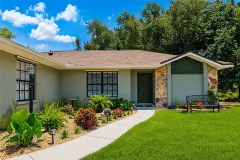 6104 26th Ave E, Bradenton, FL 34208