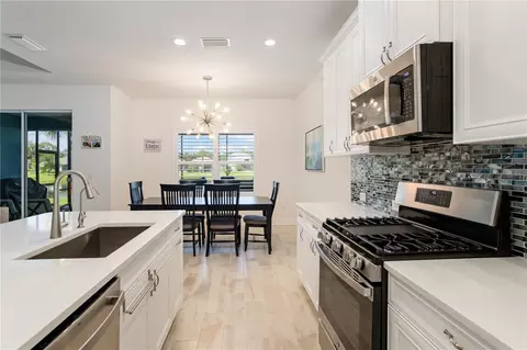 Kitchen - 3410 Box Turtle Ter, Parrish, FL 34219 photo 1 of 7