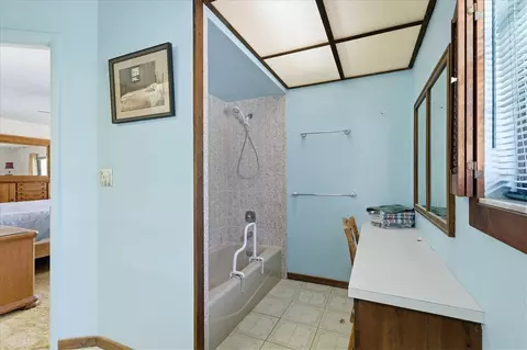 Bath - 9704 25th St E, Parrish, FL 34219 photo 2 of 3