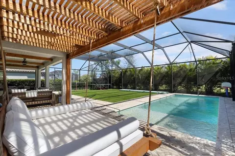 2017 Woodleaf Hammock Ct, Bradenton, FL 34211
