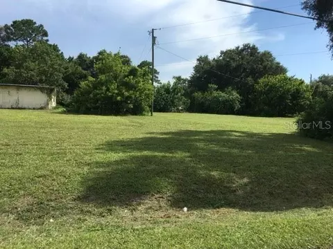 106 Gulf Ave, Nokomis, FL 34275