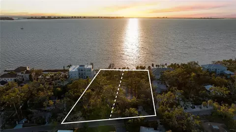 2046 Alameda Ave, Sarasota, FL 34234