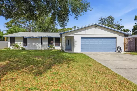 4913 Almanza Ave, Sarasota, FL 34235