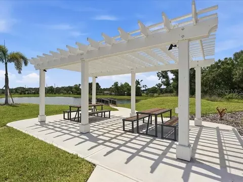 View/Area - 12032 Blue Diamond Trl, Parrish, FL 34219 photo 5 of 8