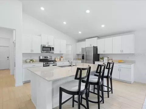 Kitchen - 12032 Blue Diamond Trl, Parrish, FL 34219 photo 2 of 5
