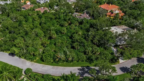 143 Osprey Point Dr, Osprey, FL 34229 photo 8