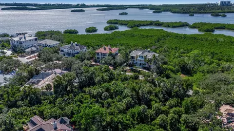 143 Osprey Point Dr, Osprey, FL 34229 photo 9