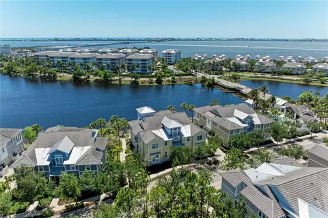 340 Sapphire Lake Dr #201, Bradenton, FL 34209