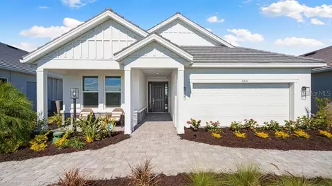 10610 Eclipse St, Sarasota, FL 34241