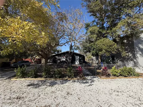 2027 Florinda St, Sarasota, FL 34231