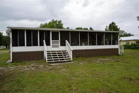 1809 E Holiday Dr, Lorida, FL 33857