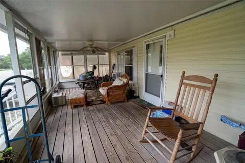 Exterior - 1809 E Holiday Dr, Lorida, FL 33857 photo 6 of 10