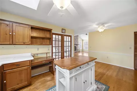 Kitchen - 2209 68th Dr E, Ellenton, FL 34222 photo 3 of 4