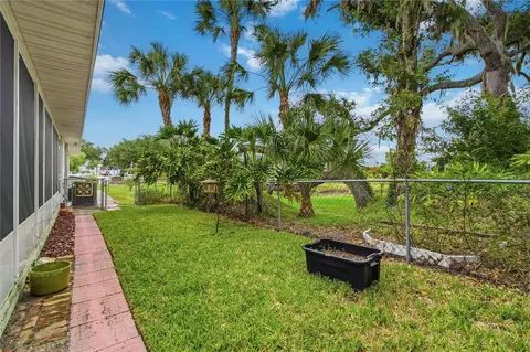 Exterior - 2209 68th Dr E, Ellenton, FL 34222 photo 12 of 13