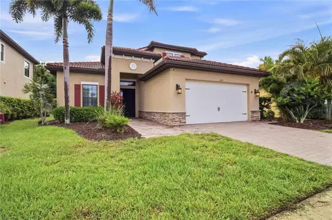 1090 Bradberry Dr, Nokomis, FL 34275