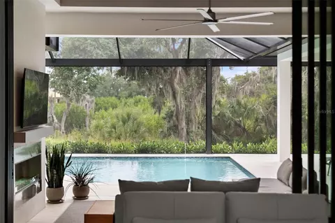Exterior - 11721 Rive Isle Run, Parrish, FL 34219 photo 4 of 21
