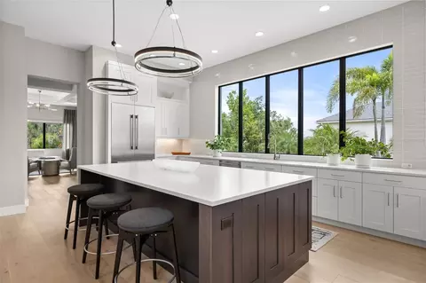 Kitchen - 11721 Rive Isle Run, Parrish, FL 34219 photo 6 of 13
