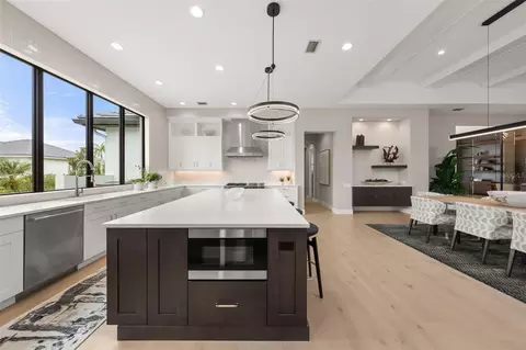 Kitchen - 11721 Rive Isle Run, Parrish, FL 34219 photo 10 of 13