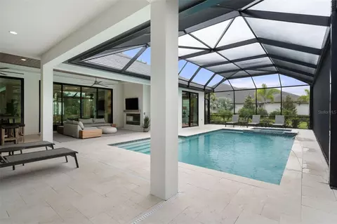 Exterior - 11721 Rive Isle Run, Parrish, FL 34219 photo 8 of 21