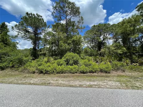 Edmiston Avenue, North Port, FL 34291