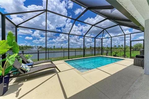Exterior - 12314 Nantahala Run, Parrish, FL 34219 photo 4 of 8
