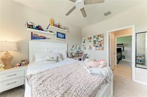 Bedroom - 12314 Nantahala Run, Parrish, FL 34219 photo 9 of 11