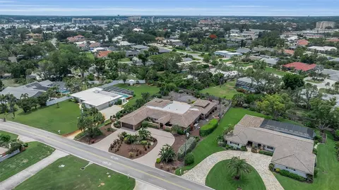 609 Laguna Dr, Venice, FL 34285