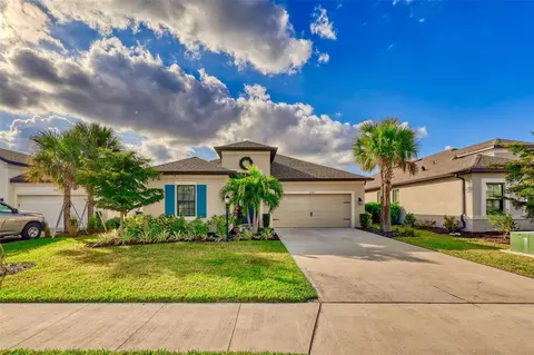 6374 Grandview Hill Ct, Bradenton, FL 34203