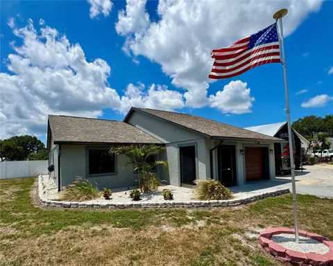 4926 Preston Way, Sarasota, FL 34232