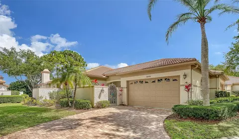 3978 Chatsworth Greene #35, Sarasota, FL 34235