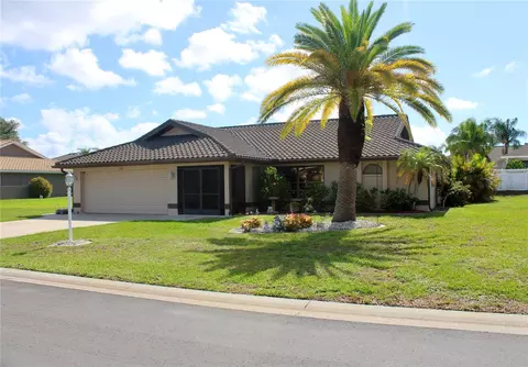 512 Boxwood Ln, Englewood, FL 34223
