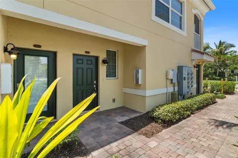 Exterior - 89 Navigation Cir, Osprey, FL 34229 photo 8 of 11