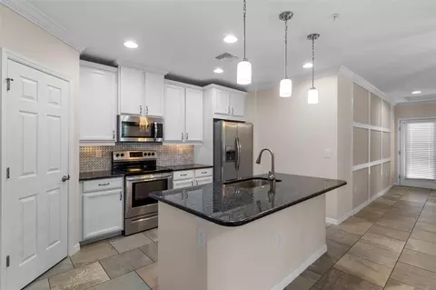 Kitchen - 89 Navigation Cir, Osprey, FL 34229 photo 1 of 6