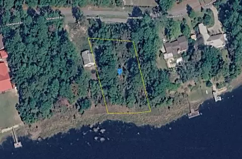2698 Sherwood Dr, Bonifay, FL 32425