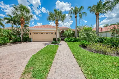 Exterior - 13987 Siena Loop, Bradenton, FL 34202 photo 6 of 7
