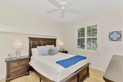 Bedroom - 13987 Siena Loop, Bradenton, FL 34202 photo 2 of 3