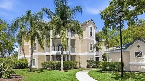 5152 Northridge Rd #302, Sarasota, FL 34238