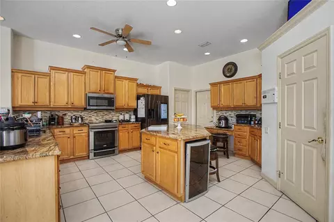 Kitchen - 2114 SE 25th Loop, Ocala, FL 34471 photo 3 of 3